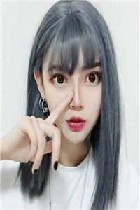 一场山洪,她火遍全网
