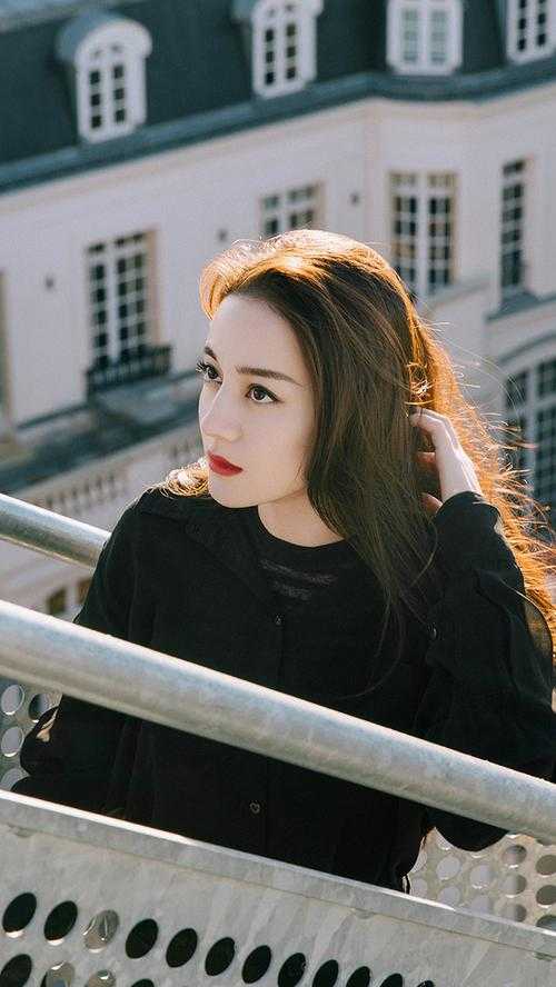 现在马上就凌晨了