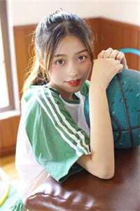 炮灰逆袭：末世大佬穿书成后娘
