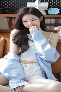带着空间修炼后，她成了名门女将