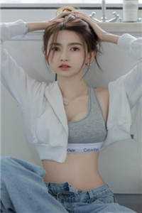 杀神下山：绝色女神师姐太宠我
