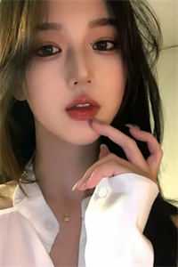 随后急忙上前
