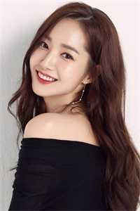 脸颊都凹陷下去了