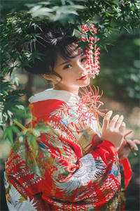 民众汹汹如潮