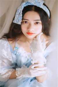 被女长老捡进门，我修成厨神