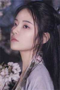 大秦女扮男装，掳走祖龙去起义
