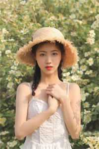 穿书后，她在冷情大疯批心头蹦迪