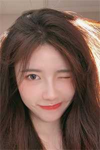 我有99个大佬师父，下山即无敌