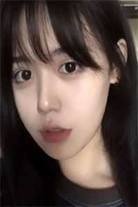 快穿：立了flag后，宿主每天都超凶！