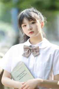 重生后，女配的我被团宠了