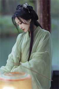 重生后，她水泥封心甩了渣总