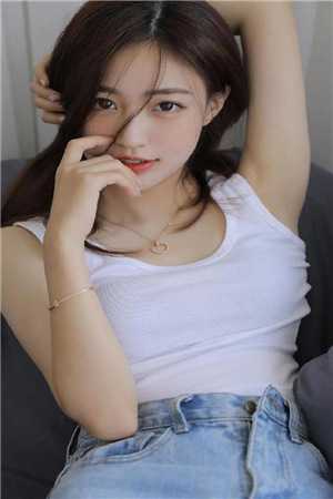 重生后，高冷女神的社恐变质了