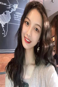 大婚日，我错进了阴鸷冷王的婚房