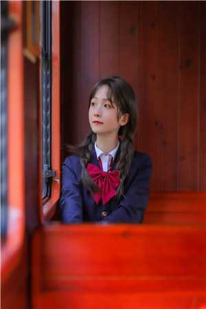 闪婚后,亿万大佬上了我家户口本