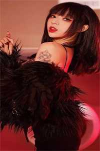 天才抑郁症少女成了豪门真团宠