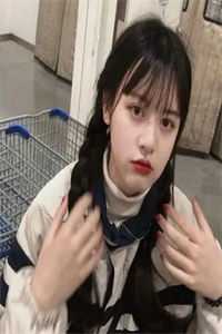 觉醒后，假千金凭实力成团宠