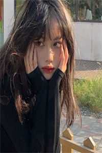 玄学大佬升官发财后，九王爷赖着不走了