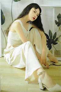 下山去找未婚妻，她却想骗我同居
