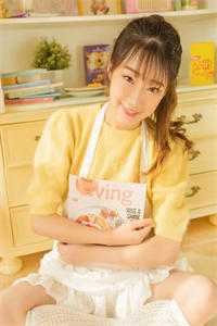 她一肚子坏水