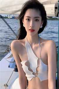 看上去非常的威严