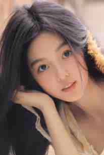 穿越九零后，她决心当宠文女主