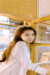 重生后，侯门夫人假死嫁权王