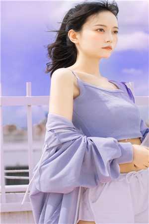 穿越九零后，她决心当宠文女主