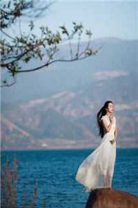 医妃又美又飒，专治傲娇王爷