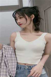 神豪：跟妻子贴贴就能获利百亿