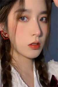 离婚如重生，她带着千亿资产飒爆了