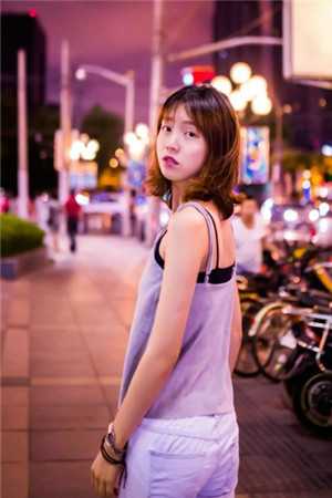 夫人才是真大佬，总裁甘愿做她裙下臣