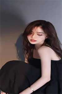 穿越后，王妃的小马甲掉不停