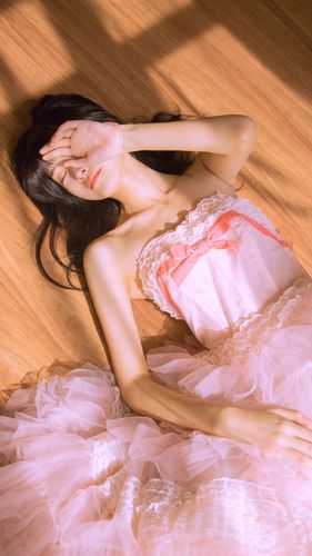 红颜倾城如蛇蝎