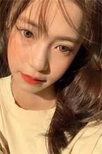 离婚如重生，她带着千亿资产飒爆了