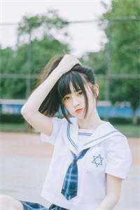 离婚后，疯批总裁服软了