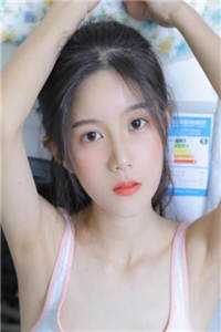 转身不爱后，小青梅竟当众表白