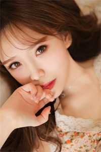 傻妃重生后，腹黑王爷跟她杠上了