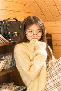 农家傻女：团宠大佬A爆了