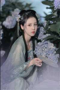 摊牌了，我是最豪富二代