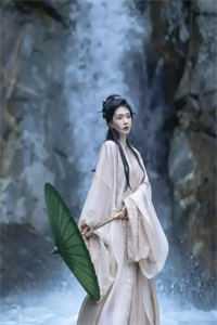 夫人死后，厉爷他疯了