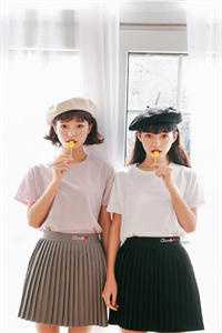 被逼投井后，弃妃她混得风生水起