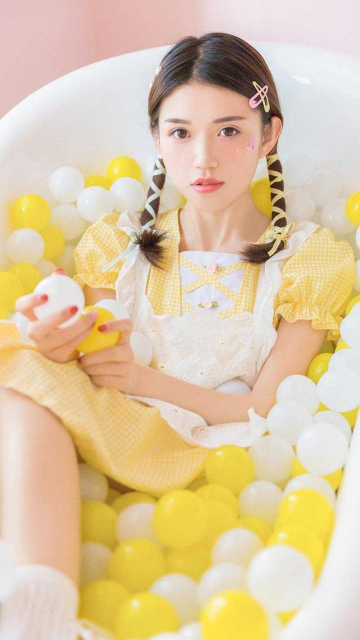 小奴憨憨，腹黑帝王宠翻天