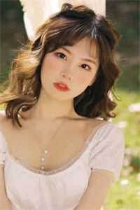 进监狱后，未婚夫杀疯了