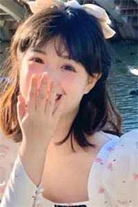 觉醒后，假千金凭实力成团宠