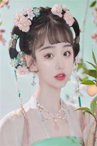 重生家奴，怎么转眼就成皇孙了？