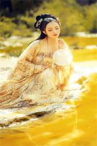 顶流女神她不想再当替身了