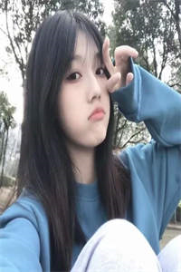 皇上，娘娘她不想出冷宫