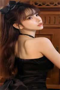 入赘后，夫妻俩双双掉马了