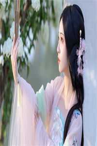 误惹权王后，她每天都要装纯卖乖