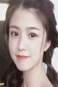 穿越九零后，她决心当宠文女主